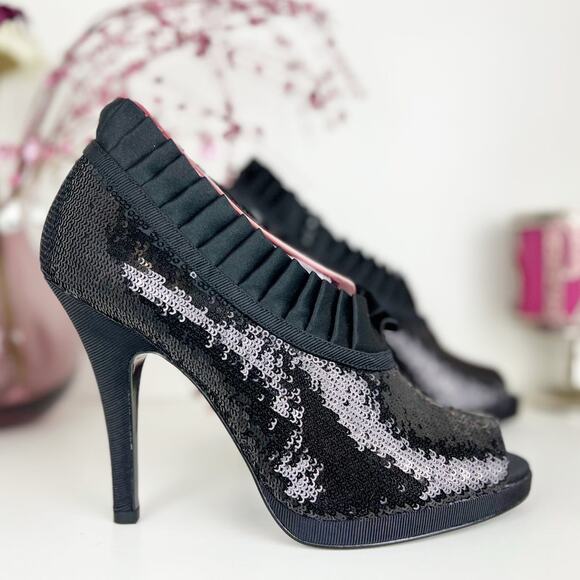 Nina Eveline Sequin Ruffle Peep Toe Platform Heels Pumps Black Size 8.5 M NWB - Picture 2 of 15